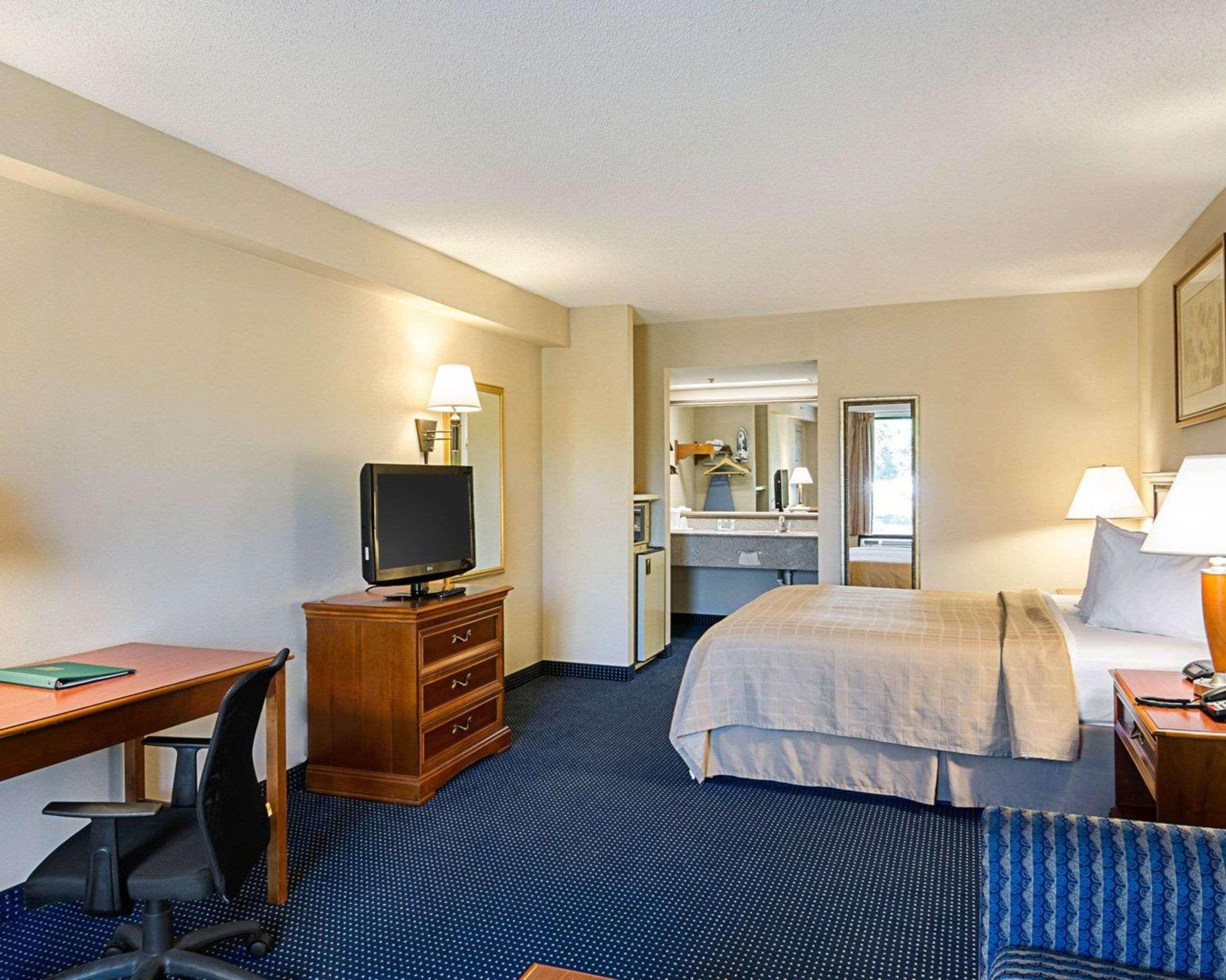 Quality Inn Troutville - Roanoke North Luaran gambar