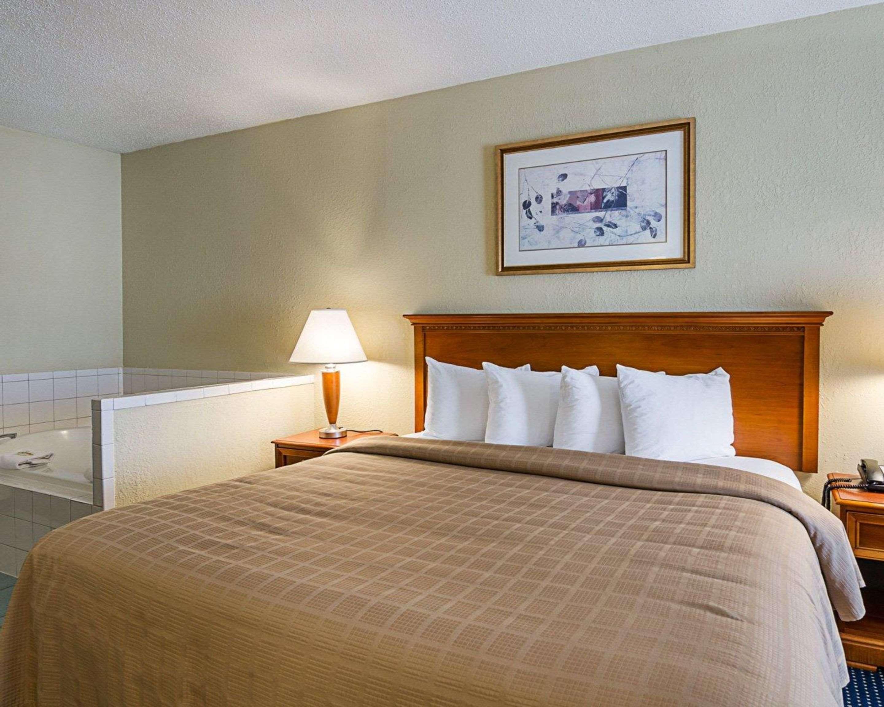 Quality Inn Troutville - Roanoke North Luaran gambar