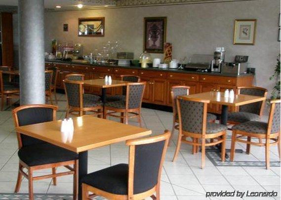 Quality Inn Troutville - Roanoke North Restoran gambar
