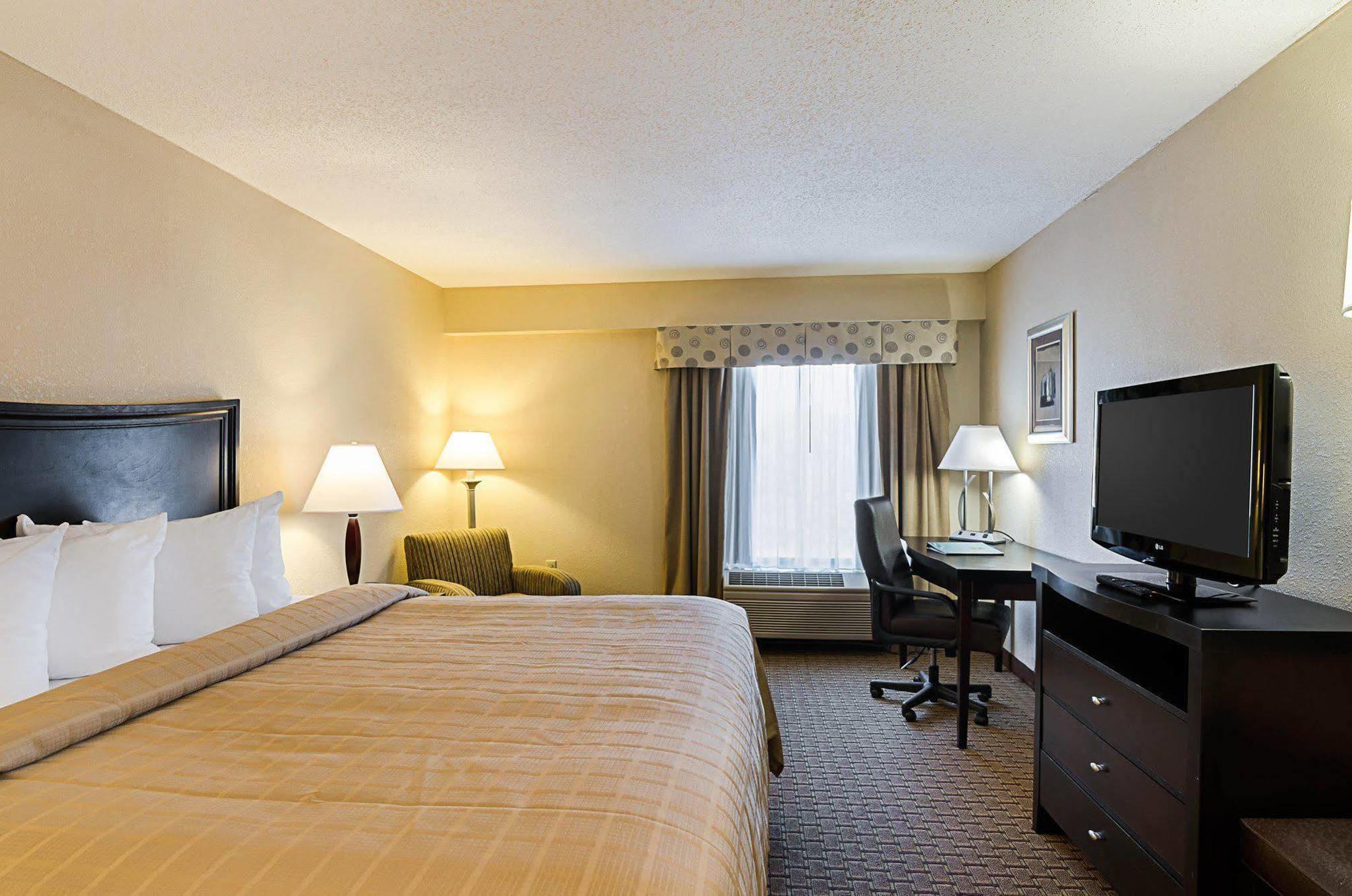 Quality Inn Troutville - Roanoke North Luaran gambar